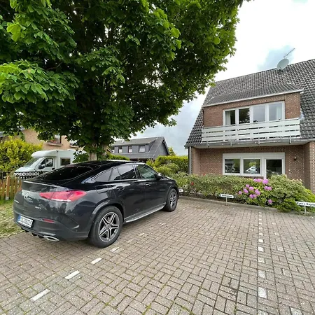 Haus Achtern Diek - Apartamento *