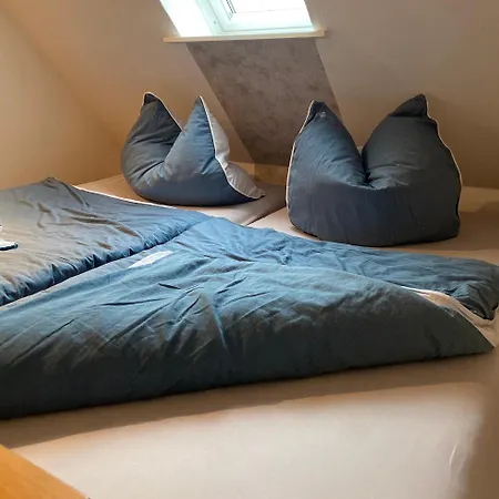 Haus Achtern Diek - *